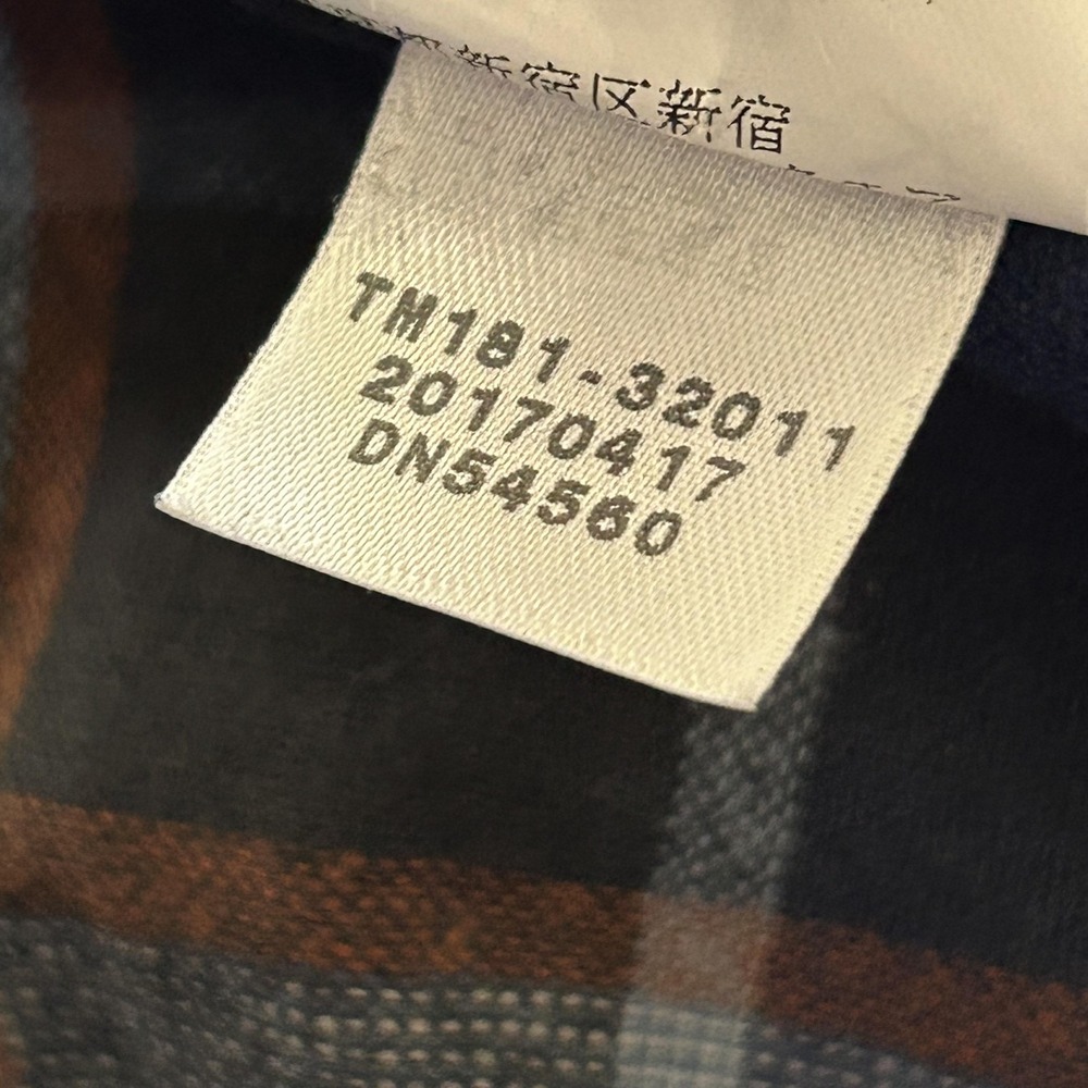 Pendleton Shirt Womens‎ Large Blue Plaid Wool Flannel Button Up Long Sleeve - Picture 5 of 14